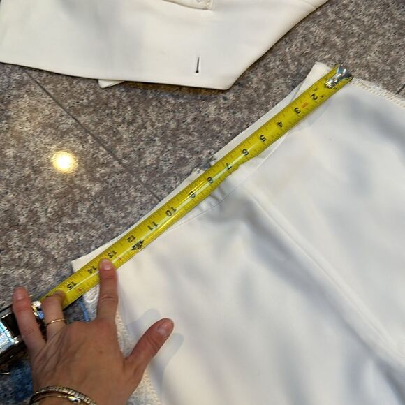 Oscar de la Renta White vintage suit - Picture 14 of 17